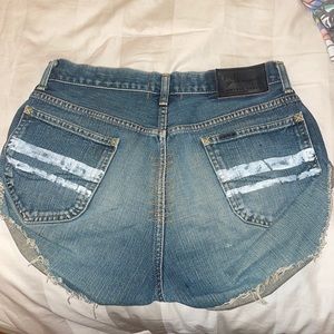 One tablespoon shorts size small